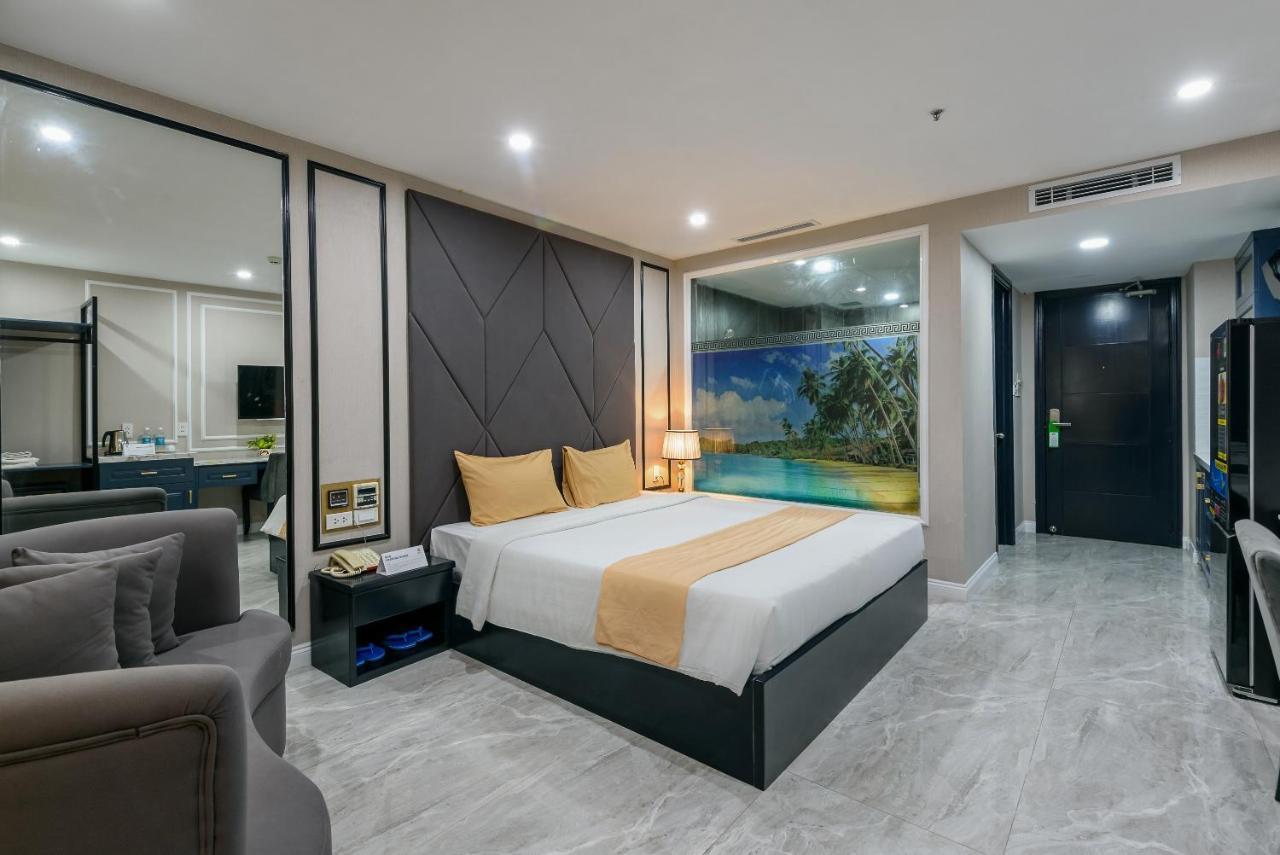 Cozrum Lux - The Arrivals Hotel Ho Chi Minh-stad Buitenkant foto