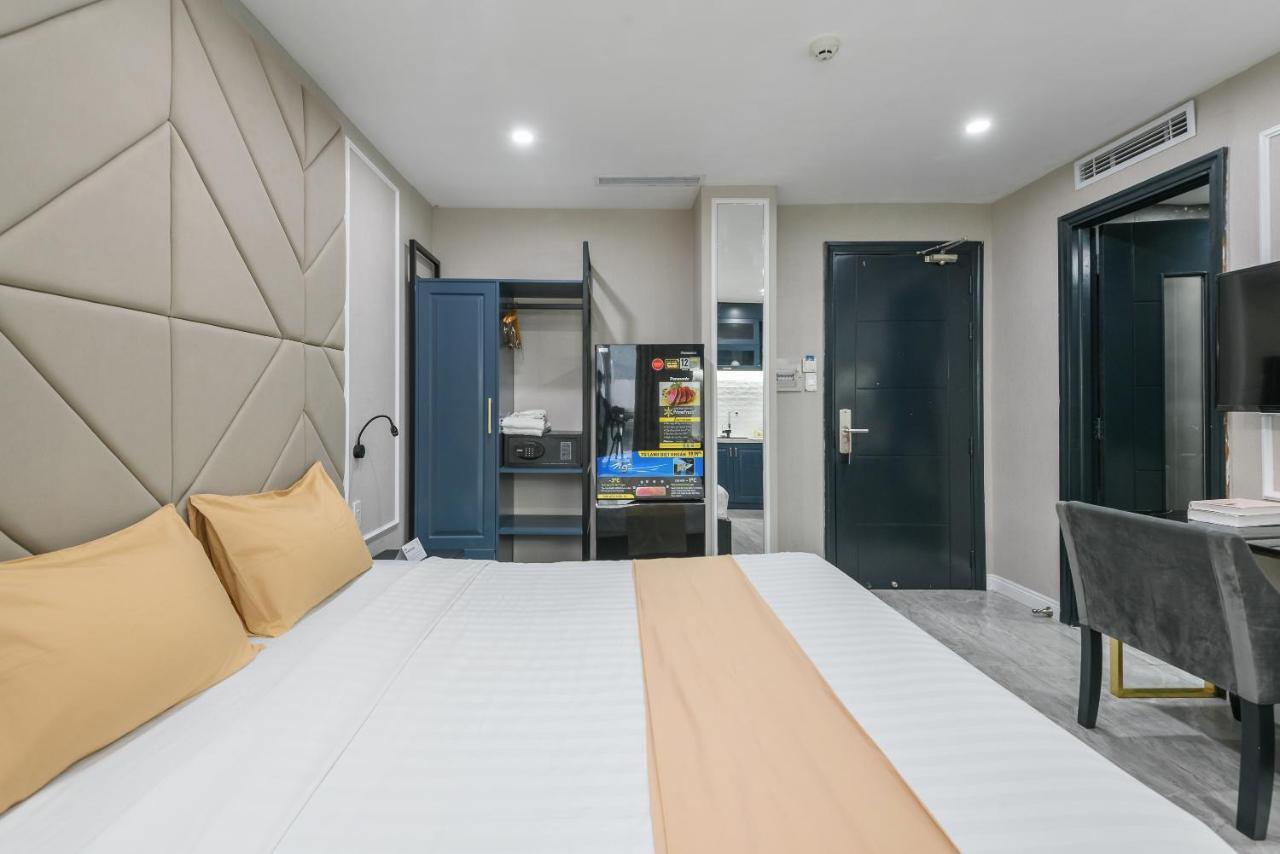 Cozrum Lux - The Arrivals Hotel Ho Chi Minh-stad Buitenkant foto