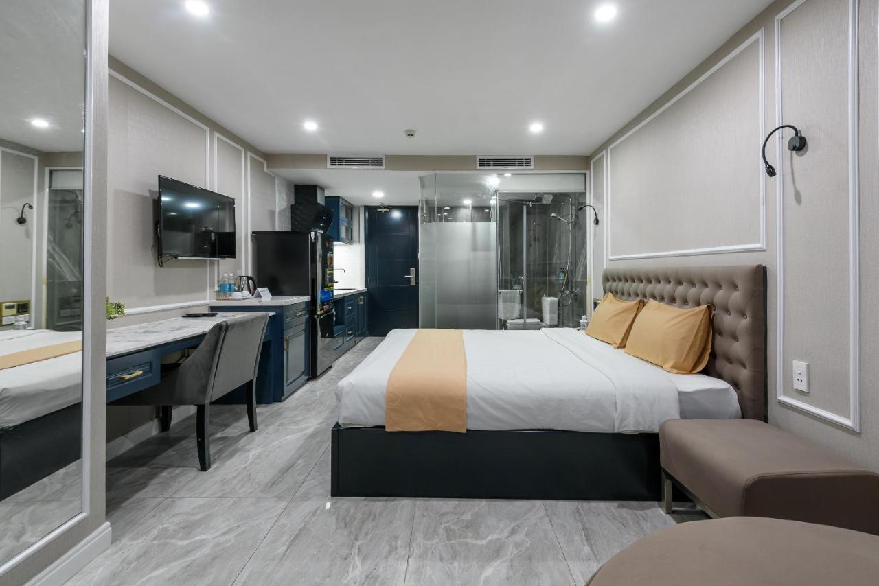 Cozrum Lux - The Arrivals Hotel Ho Chi Minh-stad Buitenkant foto